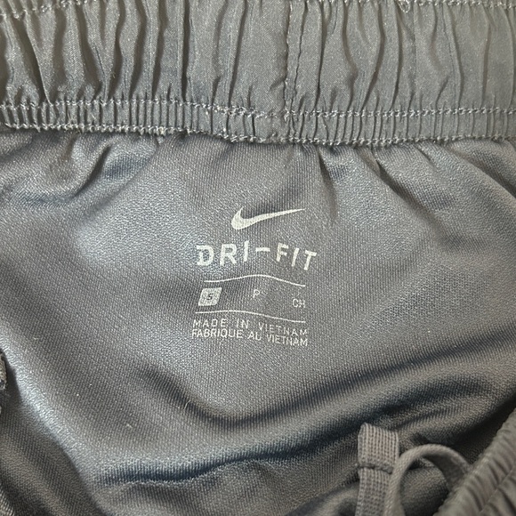 Nike Women's Navy and Coral Star Athletic Shorts - Picture 2 of 6